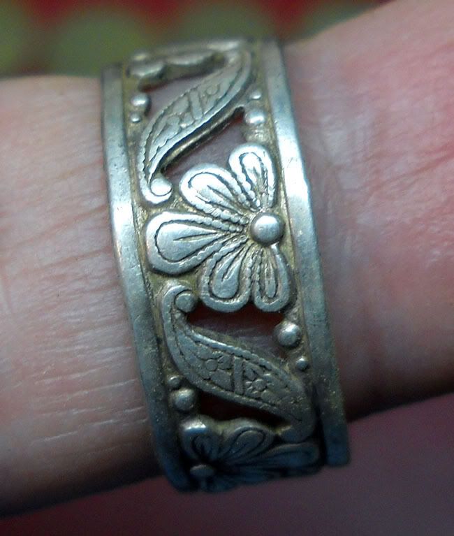 120609ring1.jpg