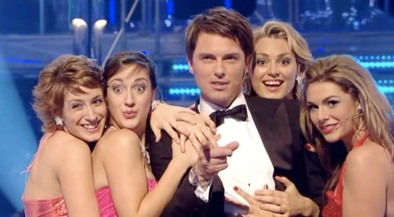 http://img.photobucket.com/albums/v492/MacGuffin3/barrowmanmaria.jpg