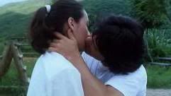 Jackie e Emily em A Primeira Missão