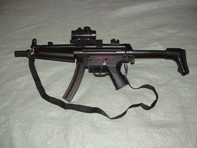 stargateguns009.jpg