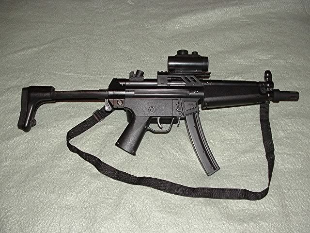 stargateguns010.jpg