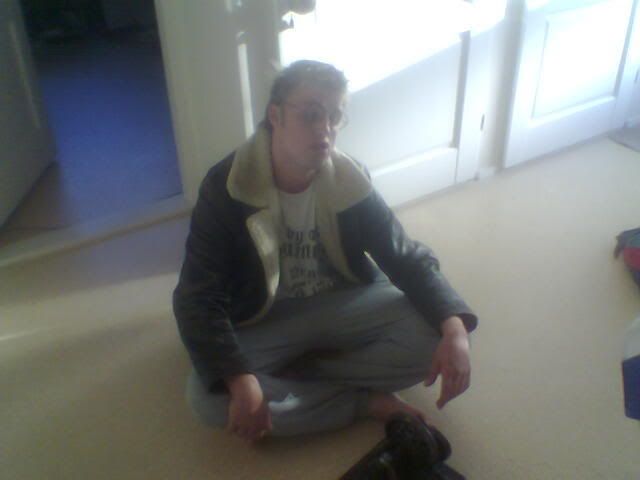 [img width=640 height=480]http://img.photobucket.com/albums/v493/Raytheon-NM/Afb028.jpg[/img]