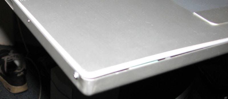 macbooksadsmall.jpg