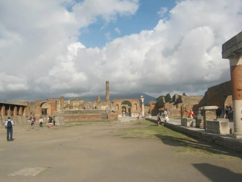 Pompeiiforum_zps8291ce2c.jpg