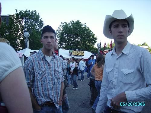 Photobucket - Video and Image Hosting