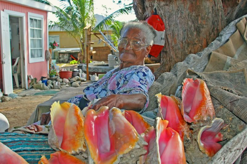 IMAGE: http://img.photobucket.com/albums/v497/mtblackdog/CaymenGranny.jpg