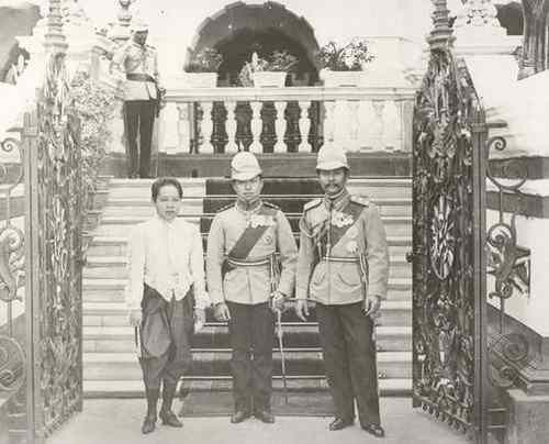 1890-royals.jpg