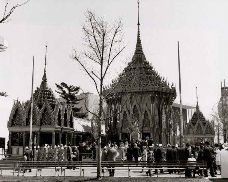 1964-pavillionThaiatNYworldsfair.jpg