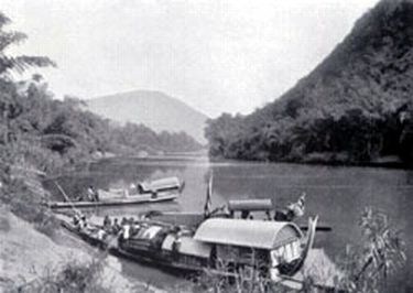 UpperMenamriverlargehouseboats1916-150.jpg