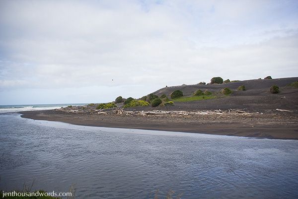  photo taranaki21_zpsb004358e.jpg