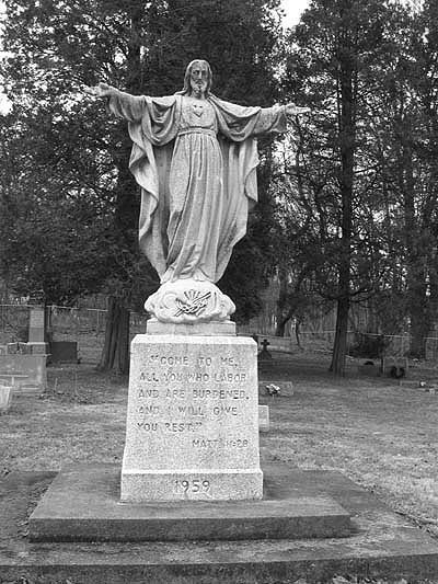 IMAGE: http://img.photobucket.com/albums/v50/MestChic/Digital/cemetery4.jpg