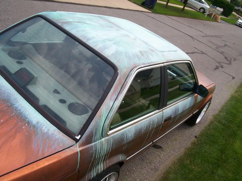 http://img.photobucket.com/albums/v50/ebstealthdubbin/e30_bima/patina/roof_after.jpg