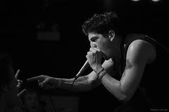 http://img.photobucket.com/albums/v500/arsenicxkiss/438103572_ab4c937434_m.jpg