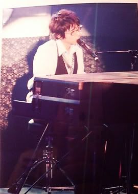 CTRL+鼠标滚轮可缩放查看图片