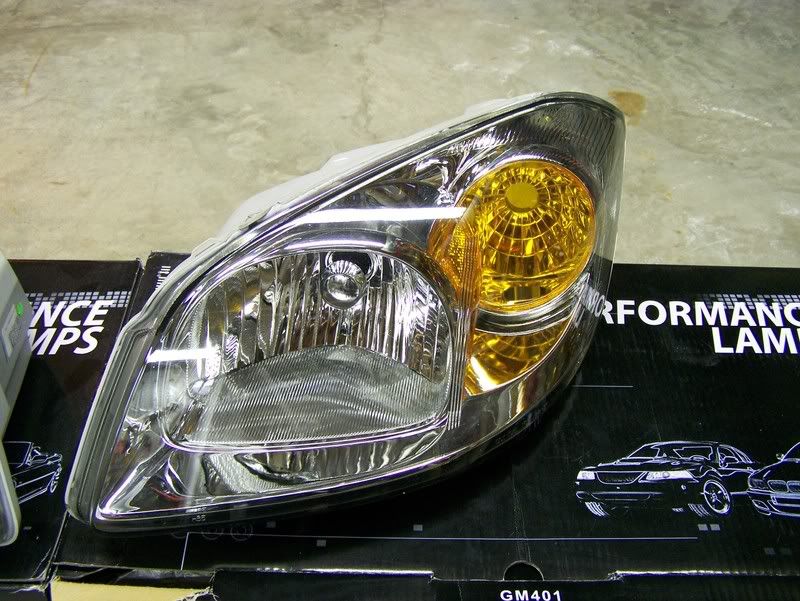 http://img.photobucket.com/albums/v502/jcbravrez/Cobalt%20Headlights/100_1098.jpg