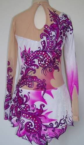 Bi4zuEQCGkKGrHqQH-DYEs-Rl9So5BLRMoO.jpg picture by DesignerLeotards