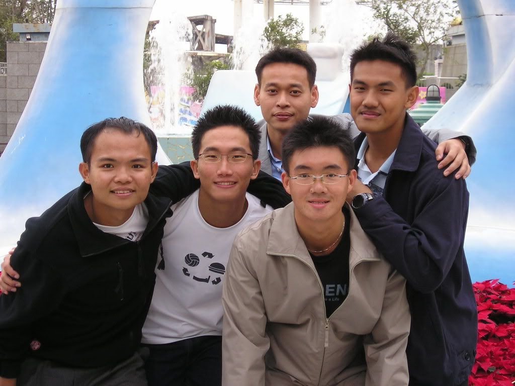 Image hosted by Photobucket.com