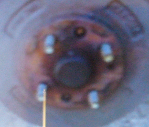 rear brake drum no retaining screws and drum won't go back FEOA Forums