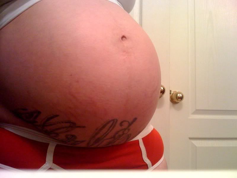 Pregnant Tattoo Stretch
