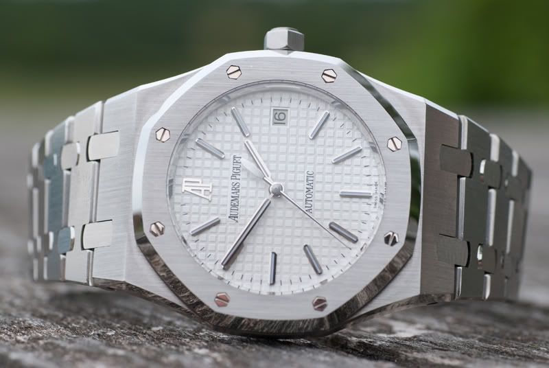 Royal Oak 15300ST White Dial