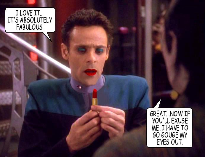 JulianLipstick001.jpg