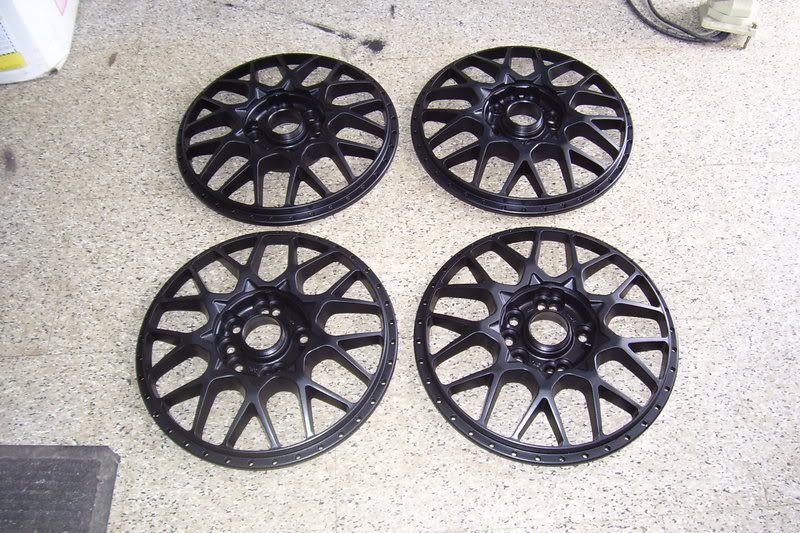 http://img.photobucket.com/albums/v508/Jedi_Car_Fan/Powder%20Coated%20Stuff/Darian-WorksRims-SatinBlack.jpg