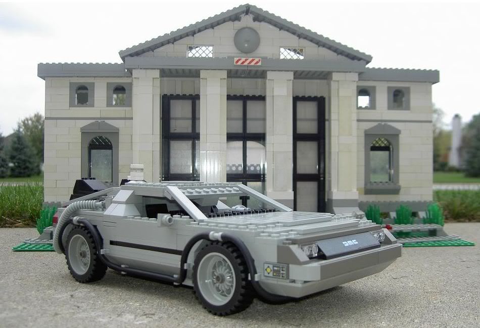 http://img.photobucket.com/albums/v508/gundamepy0n8863/legodelorean.jpg