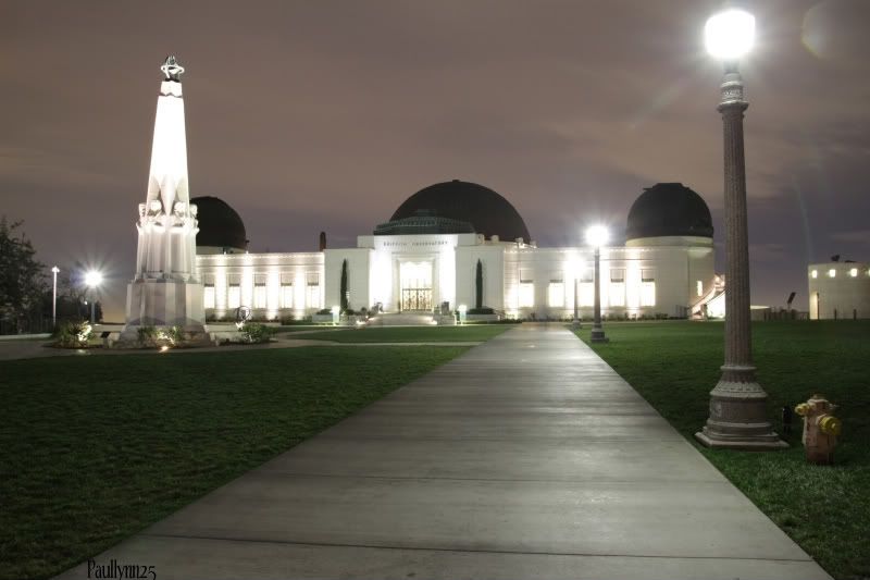 IMAGE: http://img.photobucket.com/albums/v508/s0ulfuric/Griffithe-1.jpg