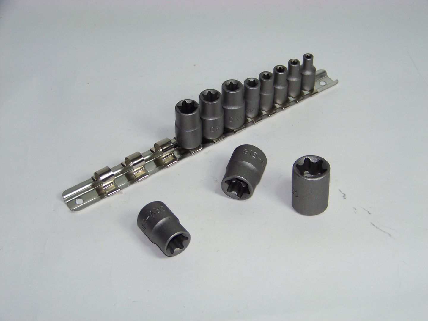 11 PC TORX SOCKET BIT SET WITH HOLDER FEMALE