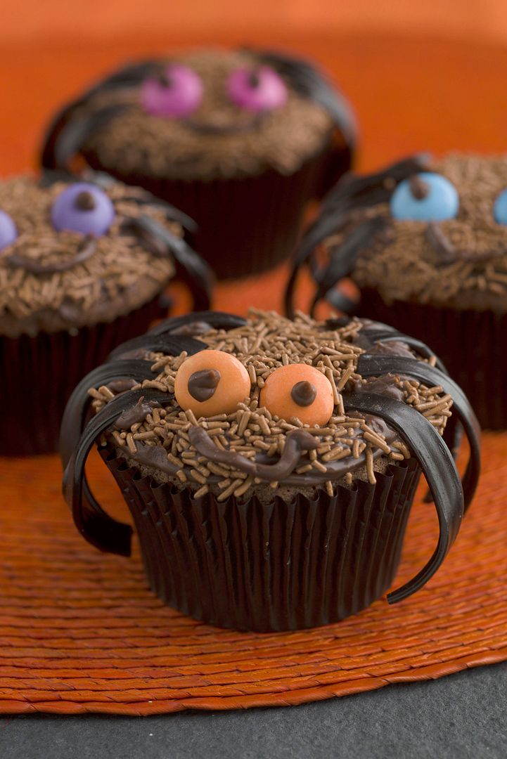 photo Spider cupcakes_1_zpsoecvxbbi.jpg
