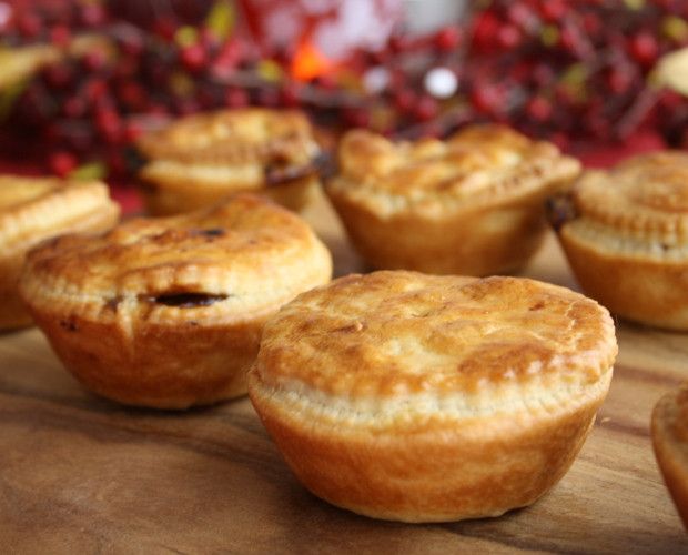  photo Mushroom_chestnut_stilton_cranberry_pies-620x500_zps8b5123eb.jpg