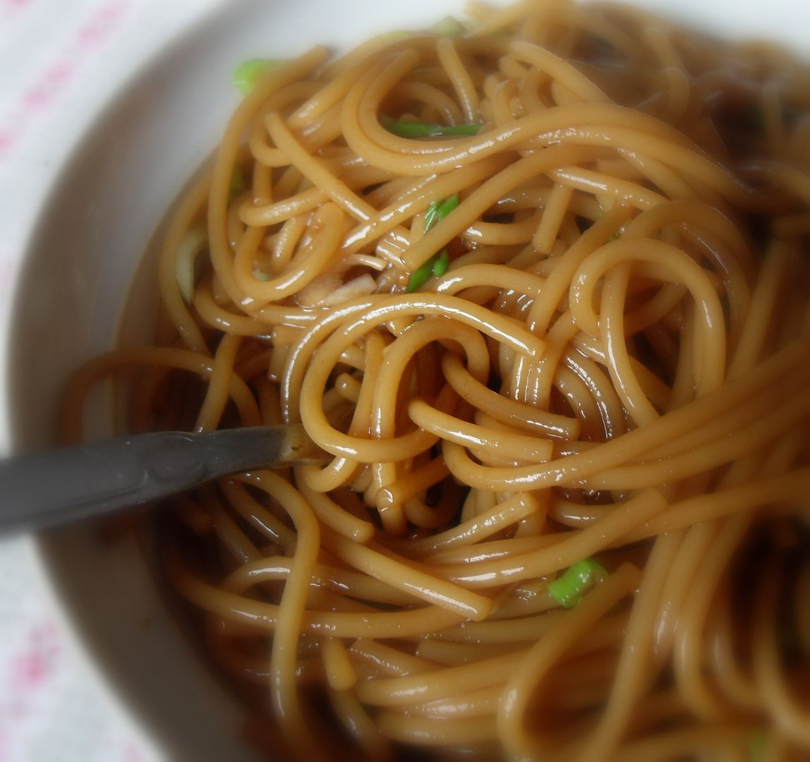 The English Kitchen Simple Sesame Noodles