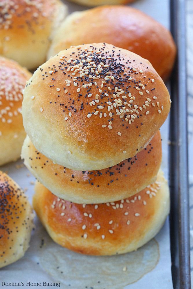  photo homemade-burger-buns-recipe-3_zpsutuaqnkh.jpg