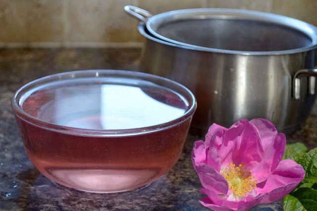  photo how-to-make-rose-water_zpsuzijqeqr.jpg