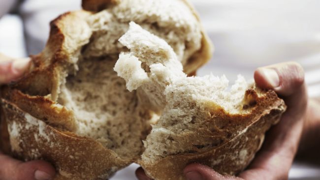  photo breaking-bread_650x366-1_zpszjcz7qbb.jpg