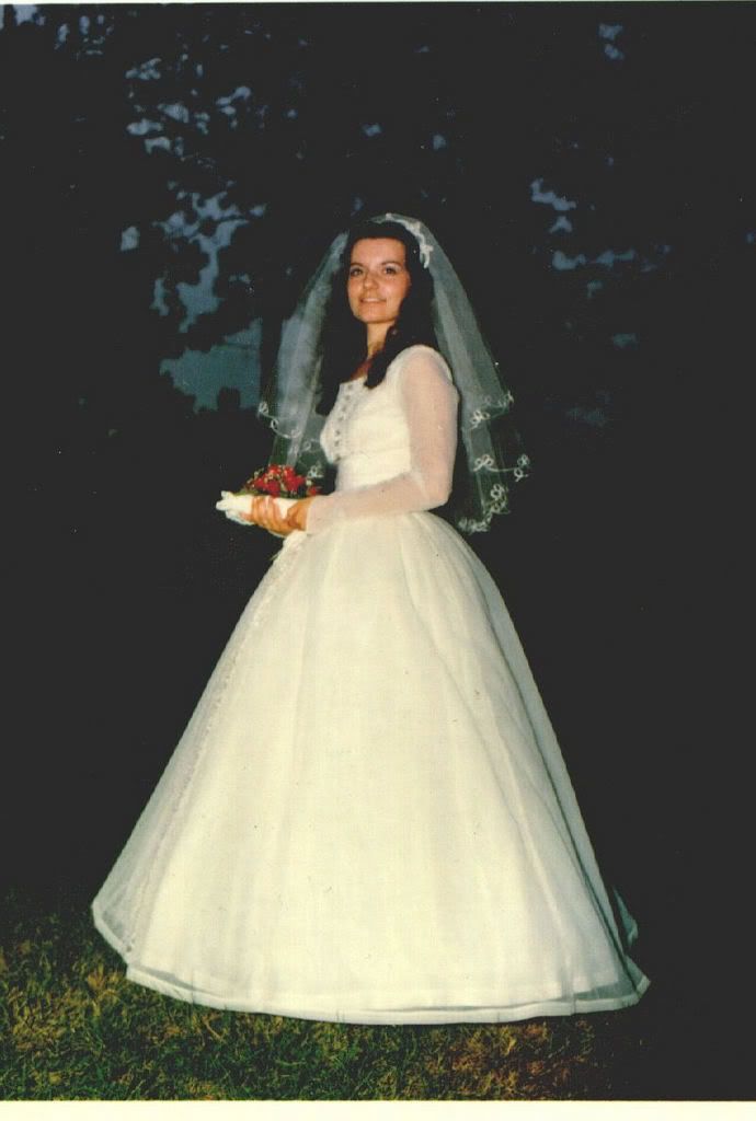  photo MARIEWEDDINGFULL1975.jpg