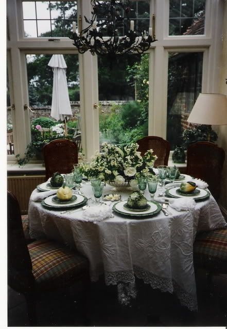  photo tablesettings.jpg