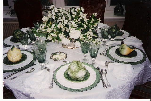  photo tablesettings3.jpg