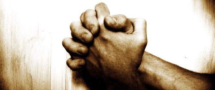  photo praying-hands-2.jpg