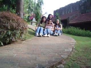 Image hosted by Photobucket.com