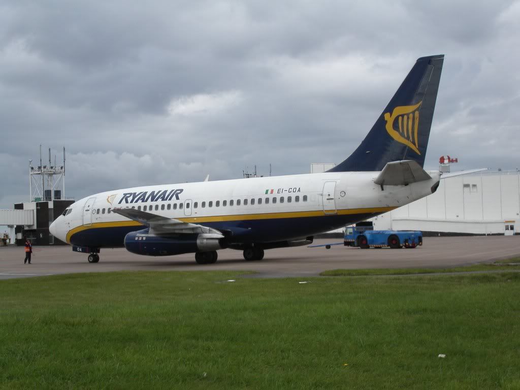 airport1.jpg