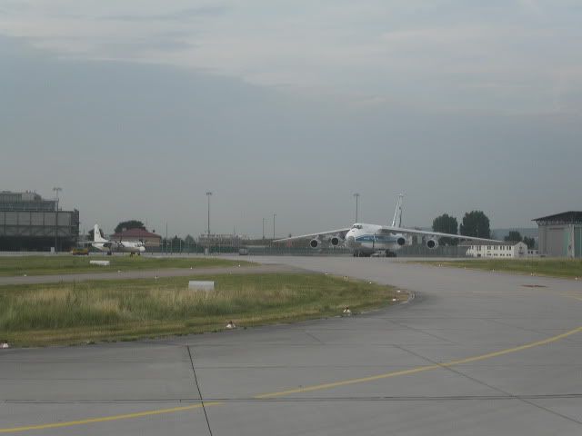 4U05.jpg