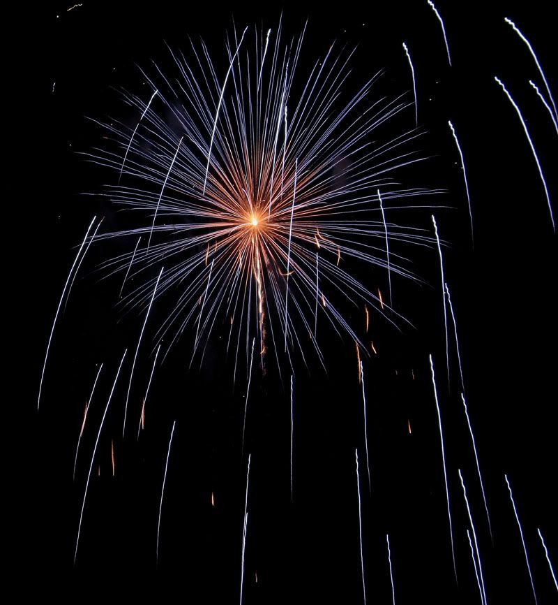 IMAGE: http://img.photobucket.com/albums/v513/jon1996/bluecopy.jpg