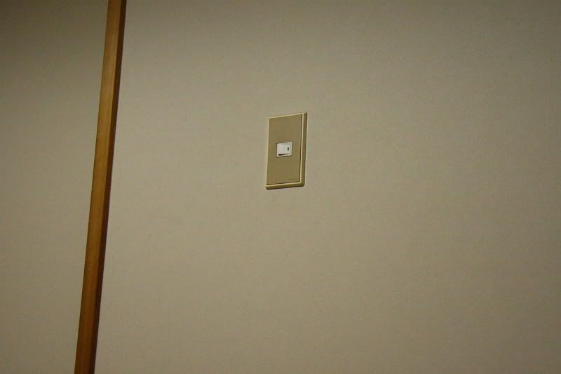 IMAGE: http://img.photobucket.com/albums/v514/athedjo1/canon.jpg