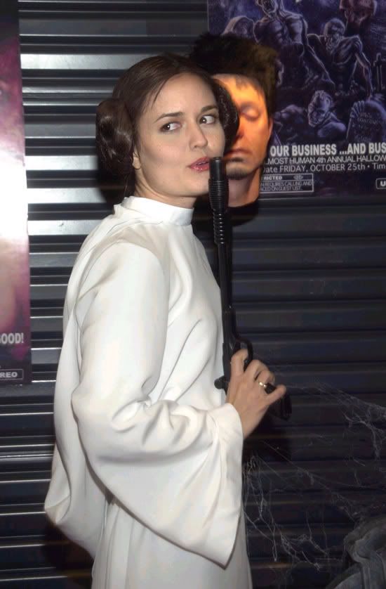 Bastardly Hot or Not Danica McKellar Dressed As Princess Leia