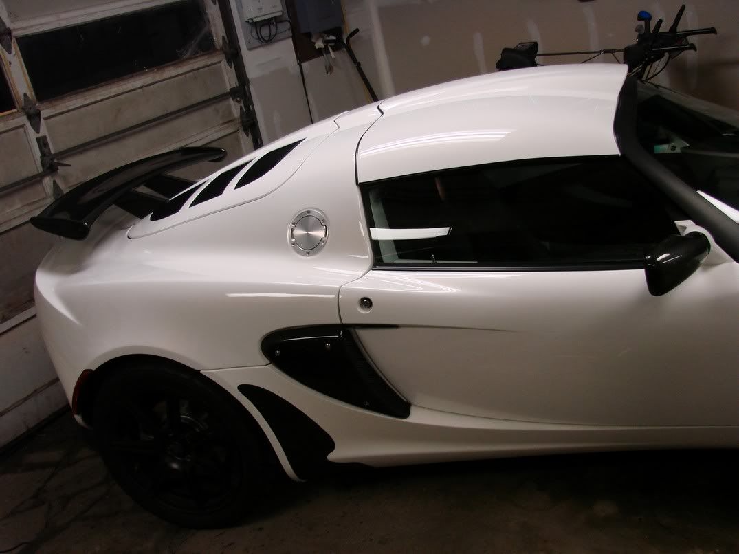 http://img.photobucket.com/albums/v516/ctnewman2/exige26.jpg