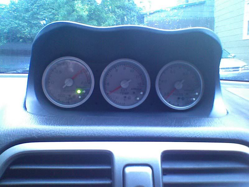 http://img.photobucket.com/albums/v516/ctnewman2/gauges.jpg