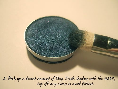 BLUEGLITTERTUTORIAL3.jpg