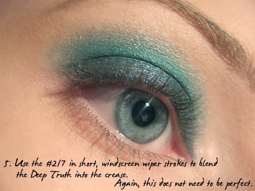 BLUEGLITTERTUTORIAL6.jpg