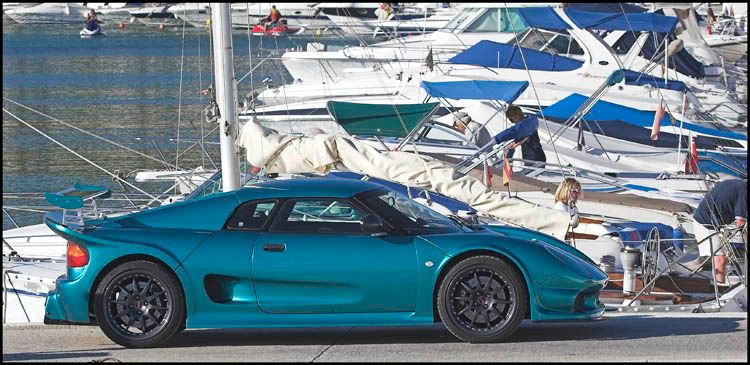 IMAGE: http://img.photobucket.com/albums/v520/V6GTO/Noble/MarbellaHills5comp.jpg